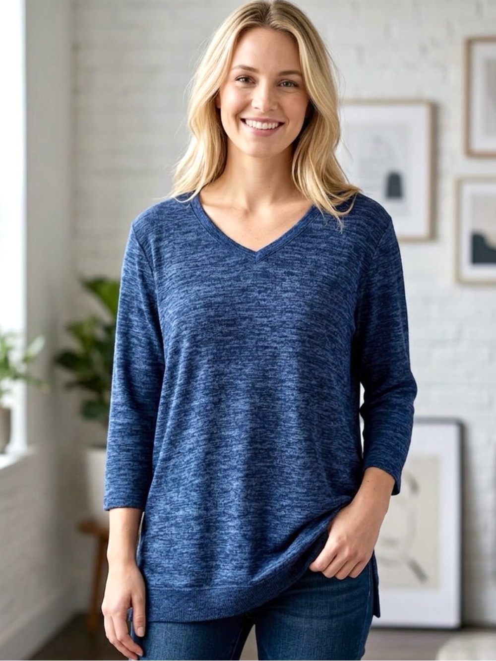 Women’s Chico's Heathered Blue V-neck Pullover Sweater w/Pockets